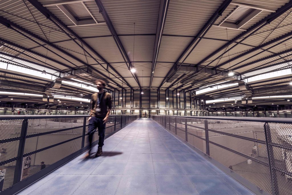 Vista de la pasarel·la del Sincrotró ALBA.