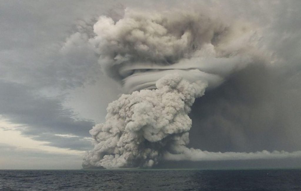Volcà submarí Tonga