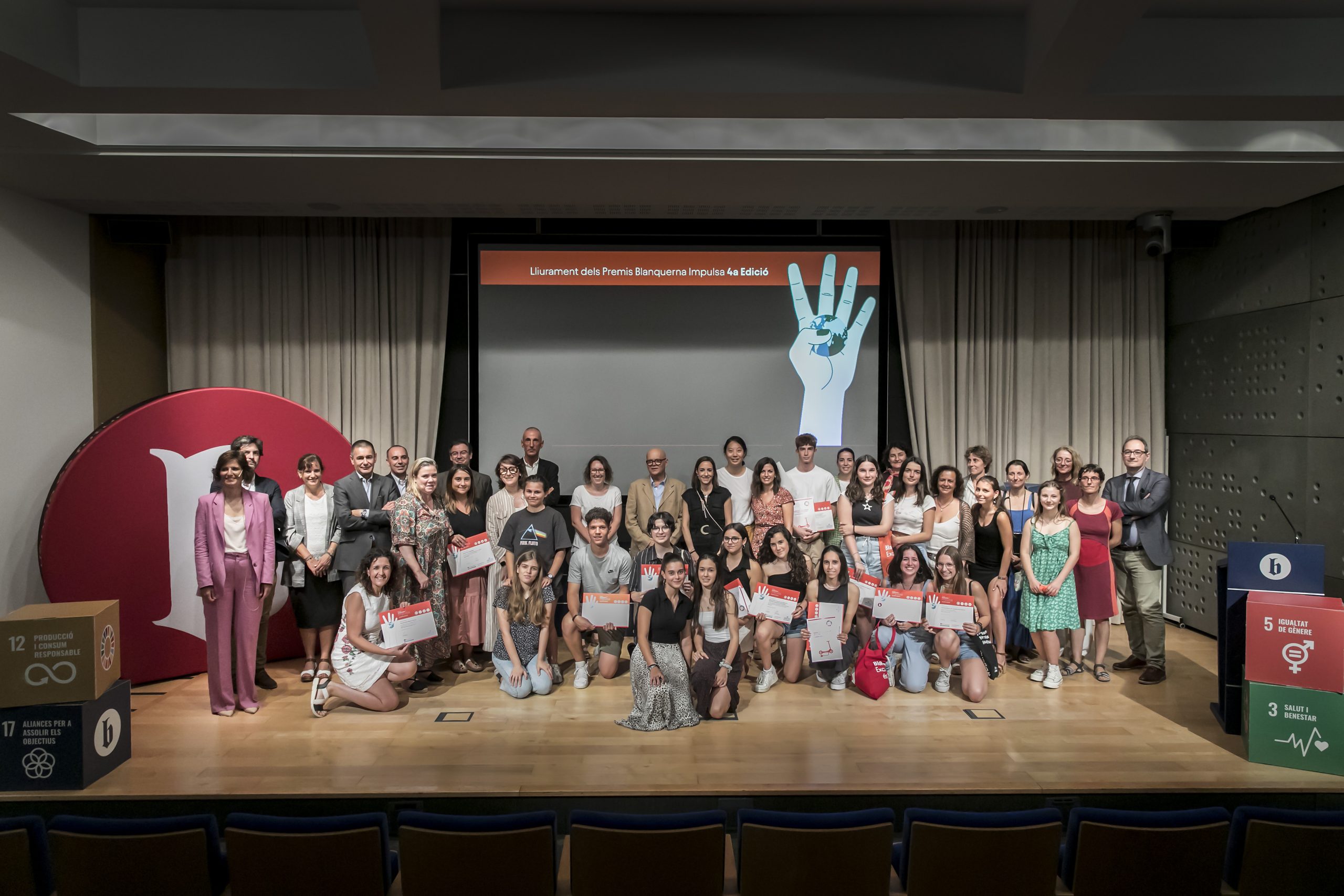 Persones convidades, participants i guanyadores dels Premis Blanquerna Impulsa 2022 (Pere Virgili).