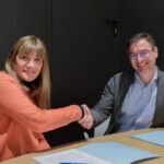 La directora general de LCI Barcelona, Sílvia Viudas, i el director de Junior Report, Francesc Castanyer