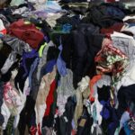 La botiga minorista de Goodwill Outlet, als Estats Units, recupera i reciclagrans quantitats de roba (MPCA Photos /Flickr)