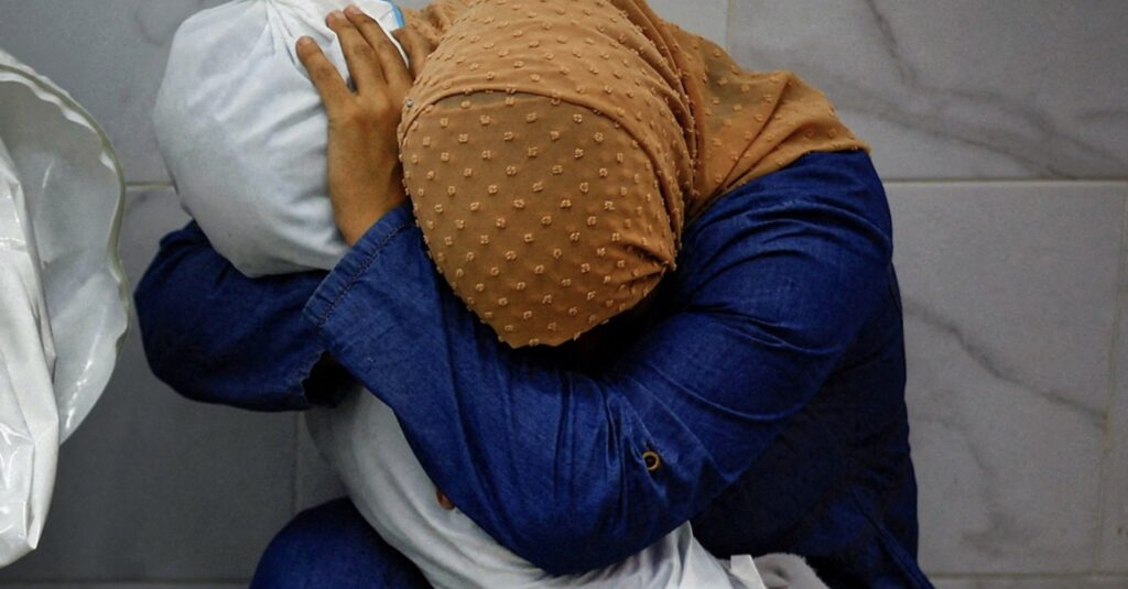 Fotografia guanyadora del World Press Photo, sobre la guerra a Gaza (Mohammed Salem/Reuters)