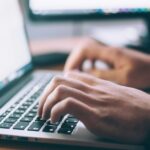 The London Crier és una pàgina web de continguts sobre el Regne Unit creats amb IA