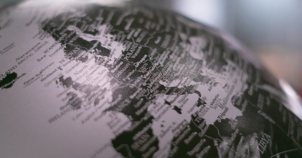 La Unió Europea disposa de procediments de control de fronteres i fluxos migratoris (Unsplash)