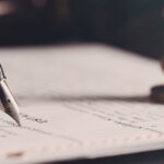 La denúncia contra Begoña Sánchez es basa en fake news (Canva)