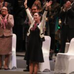 Després de prendre possessió com a cap de govern, Claudia Sheinbaum va presentar el seu gabinet i programa de govern (EneasMX Wikipedia)