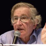 Noam Chomsky en una imatge d'arxiu (Marcello Casal Jr Wikicommons)