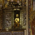 Interior de l'església del Monestir de Montserrat (DagafeSQV/Wikicommons)