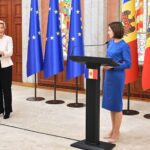 La presidenta de la Comissió Europea, Ursula von der Leyen, i la presidenta de Moldàvia, Maia Sandu (Dati Bendo/European Commission)