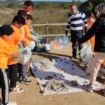 Acció de recollida de residus a la Gola de Ter. Foto: Ajuntament de Torroella