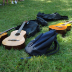 Les trobades a la natura o els campaments són activitats habituals de caus i esplais/Miquel Ràmia-Flickr