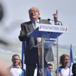 Jean-Marie Le Pen, en un míting del Front Nacional, l'1 de maig del 2012/Flickr
