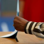 La democràcia permet als ciutadans participar activament en la política, principalment a través d'eleccions lliures (Flickr)