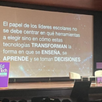 La copresidenta del Consell Assessor d’Intel·ligència Artificial de les Nacions Unides, Carme Artigas, durant la ponència inaugural del congrés/Junior Report