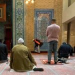Durant el Ramadà, els musulmans dediquen gran part del seu dia a resar l'Alcorà (Recep Tayyip Çelik/Flickr)