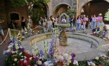 La sequera del 2024 va obligar a modificar la celebració de l'ou com balla, que se suspenia amb un fil/Pep Herrero-Ajuntament de Barcelona