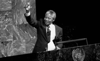 Nelson Mandela l’any 1990. (ONU / Flickr)