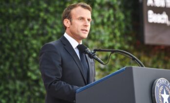 Emmanuel Macron és el president de França i s’encarrega de nomenar el primer ministre. (Defense Visual Information Distribution Service / Dominio Público)
