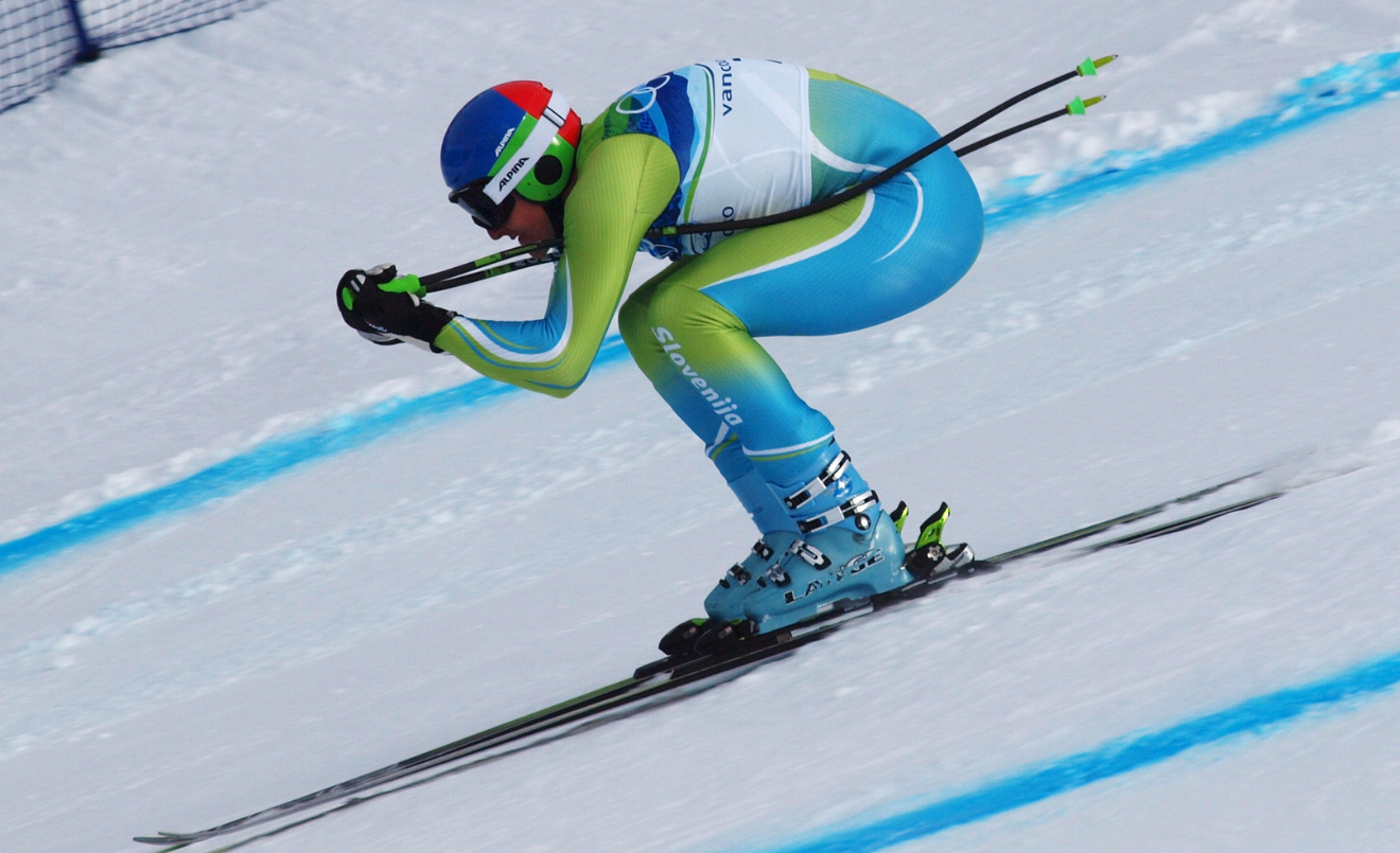 Esquiador als Jocs Olímpics d'hivern de 2010 (Jon Wick/Wikimedia Commons)